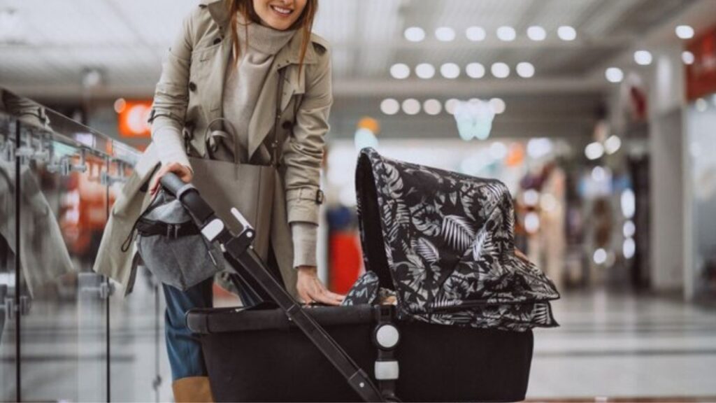 doona-stroller-for-travel-airports-ubers-and-flights