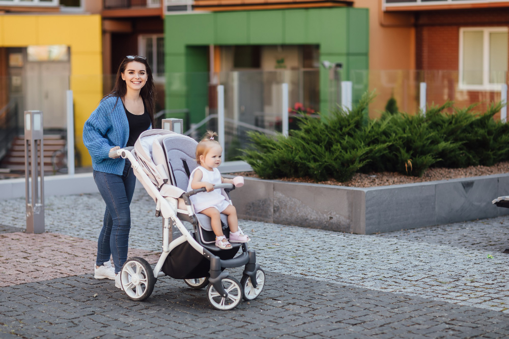 Best Lightweight Travel Stroller